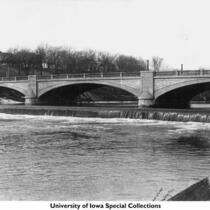 Burlington Street Bridge, looking northwest, Iowa City, Iowa, 1919