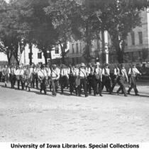 Cadets leaving for West Liberty, The University of Iowa, May 27, 1911