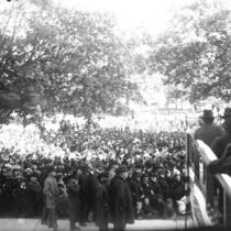 Graduation crowd on Pentacrest, The University of Iowa, 1900s
